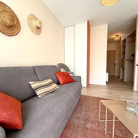 Apartament Fleur De Lys - Elegance & Serenite En Centre-ville
